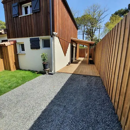 別荘 Maison Entre Lac Et Foret カルカン
